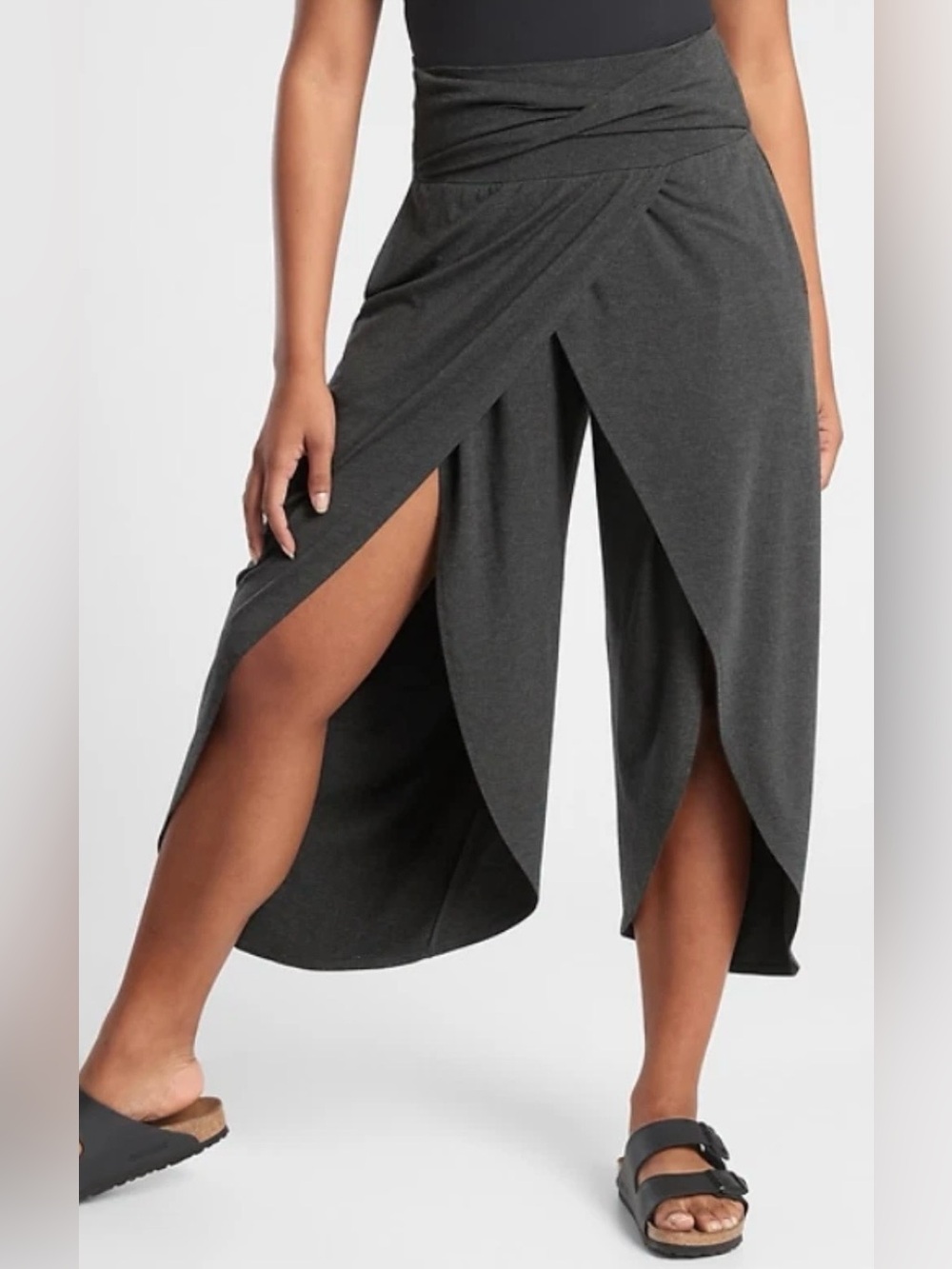 Athleta Release Pant Size L Gray Wide Leg High Waist Drapey Wrap Yoga Athleisure